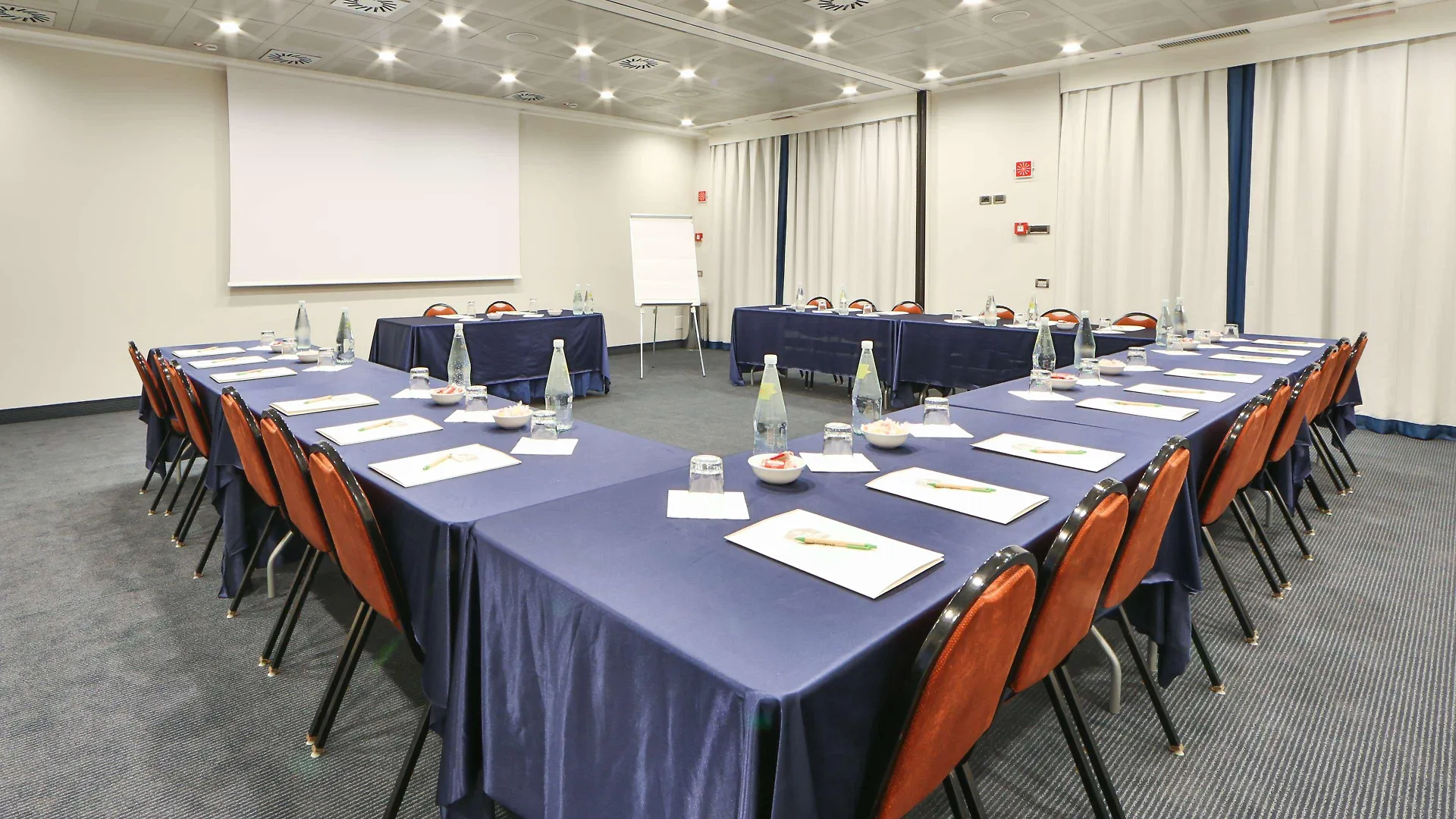 Best Western Plus Borgolecco Hotel Arcore 4*,  Italien