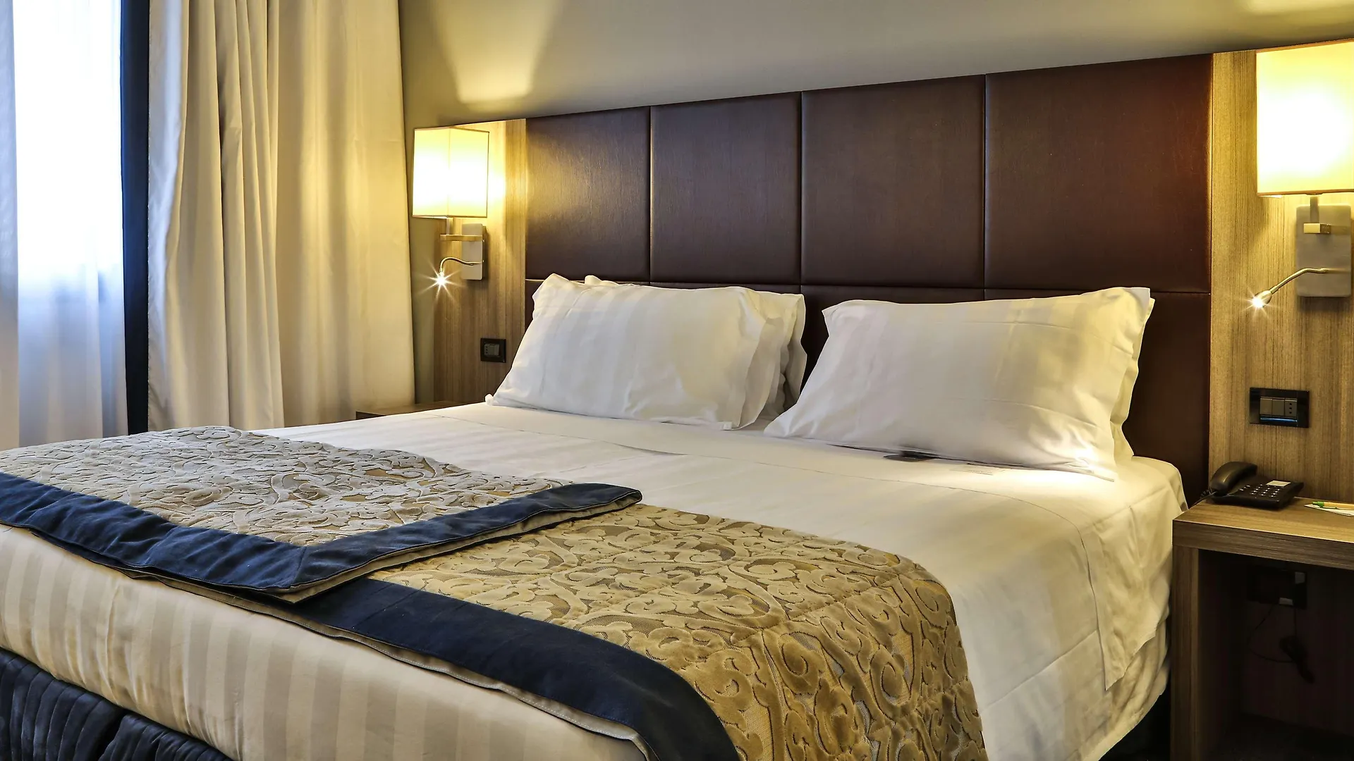 Best Western Plus Borgolecco Hotel Arcore 4*,